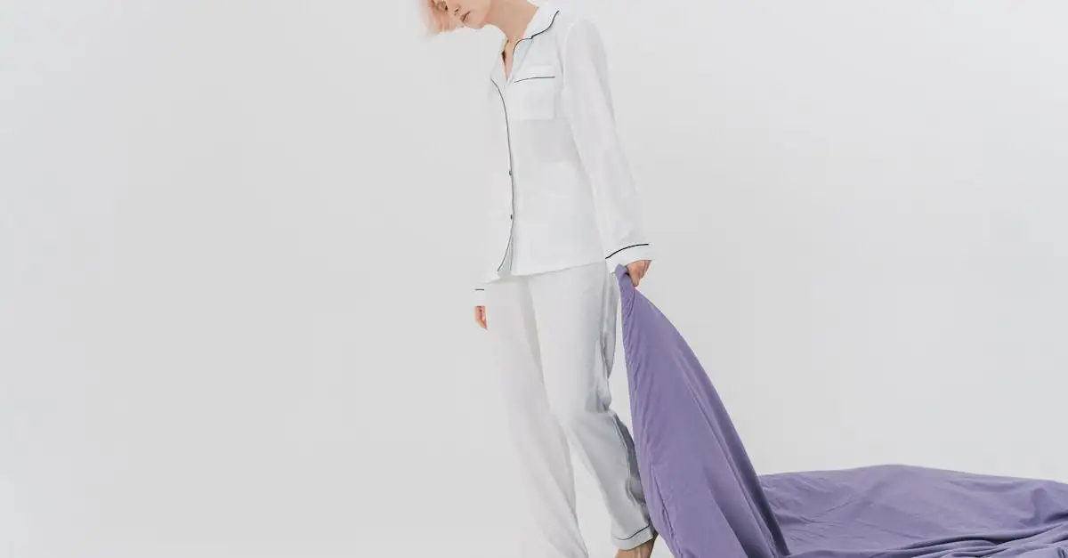 Pyjama en Soie pour Femme : Confort et Élégance